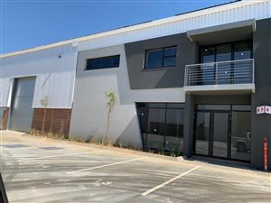 1009 m² Industrial space in Louwlardia