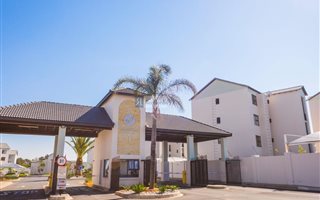 2 Bedroom Apartment in Carlswald AH