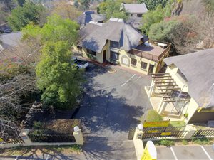 440 m² Commercial space in Randpark Ridge