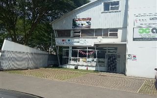200 m² Commercial space in Springfield Park