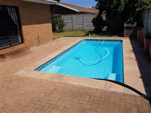 4 Bed House in Glenwood