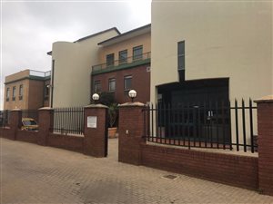 133 m² Commercial space in Gateway Industrial Park