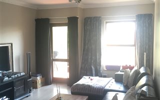 2 Bedroom Apartment in Oaklands
