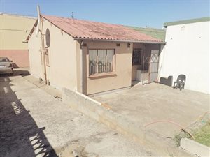2 Bed Simplex in Trenance Manor
