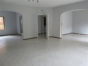3 Bed Townhouse in Illovo