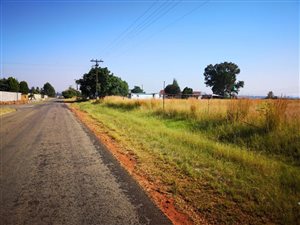 2.4 ha Land available in Glendonald AH