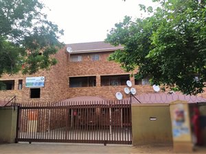 2 Bed Townhouse in Kempton Park Central