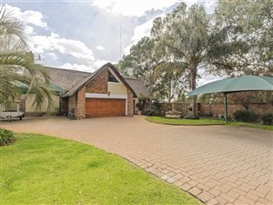 8850 m² Farm in Benoni North