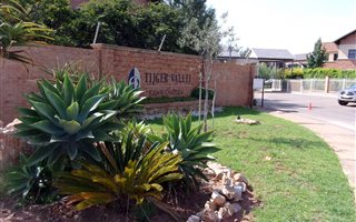 26.3999996185303 m² Office Space in Tijger Valley and surrounds