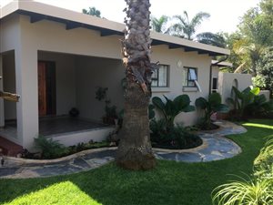 5 Bed House in The Willows