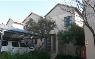 2 Bedroom Cluster in Lonehill