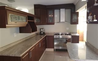 3 Bedroom House in Montford