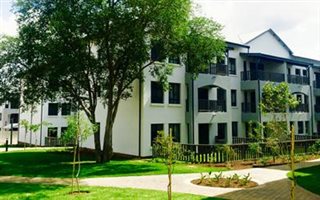 1 Bedroom Apartment in Broadacres
