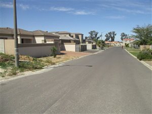 434 m² Land available in Vredelust