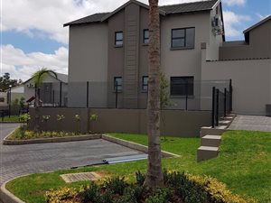 2 Bed Apartment in Equestria