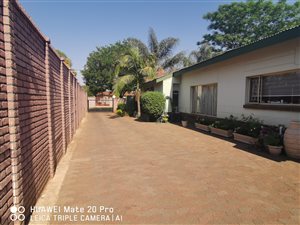 4 Bed House in Wonderboom South