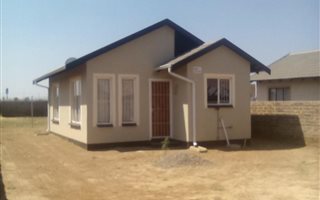 2 Bedroom House in Lakeside