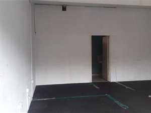 52 m² Commercial space in Montclair