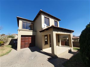 2 Bed House in Kyalami Hills
