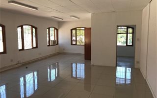 68 m² Office Space in Norwood