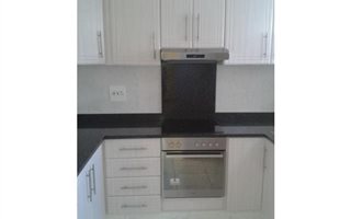 2 Bedroom Apartment in Berea