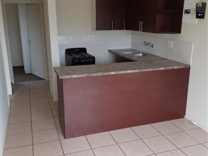 2 Bed Apartment in Glen Marais