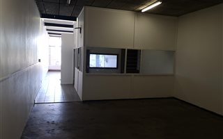 140 m² Commercial space in Pretoria West