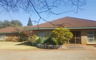 40.4 ha Farm in Hillside AH
