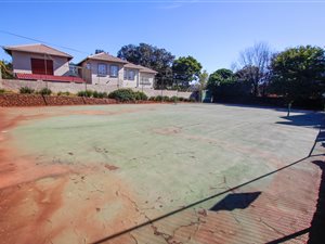 938 m² Land available in Bedfordview