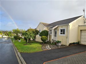 3 Bed House in Goedemoed