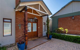 4 Bedroom House in Copperleaf