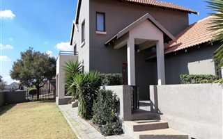 4 Bedroom House in Brooklands