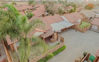 3 Bedroom Simplex in Highveld