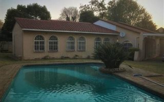 3 Bedroom House in Highway Gardens