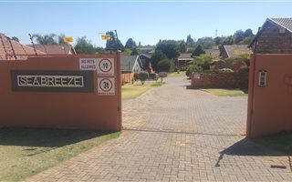 2 Bedroom House in Wilro Park