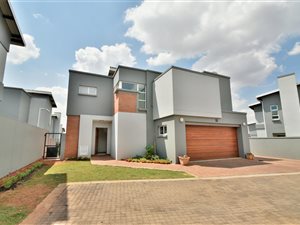 3 Bed Cluster in Eye of Africa