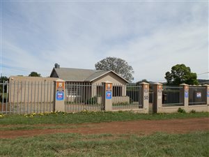 120 m² Commercial space in Howick
