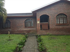 3 Bed House in Amalinda