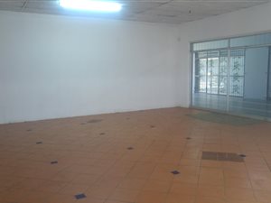 148 m² Retail Space in Park Hill