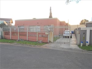 4 Bed House in Actonville