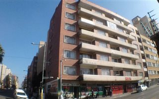 1 Bedroom Apartment in Joubert Park