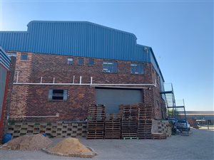 1300 m² Industrial space in Kya Sands