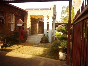 3 Bedroom House in Suiderberg