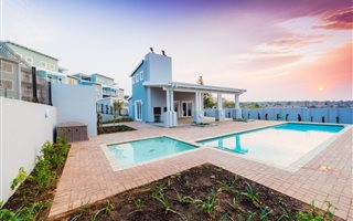 2 Bedroom Apartment in Paulshof
