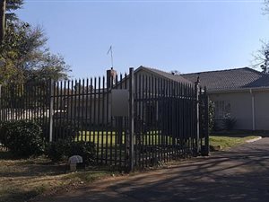3 Bed House in Westdene