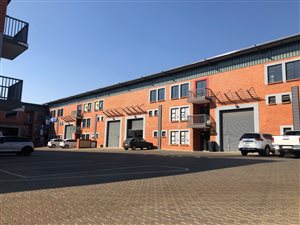 450 m² Office Space in Centurion CBD