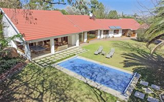 4 Bedroom House in Gallo Manor