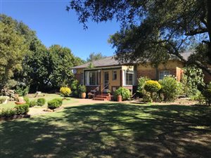 182 ha Farm in Leandra