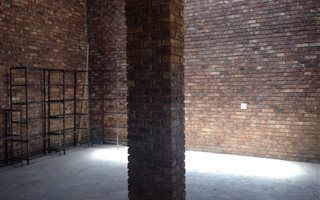 165 m² Industrial space in Clayville