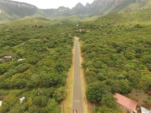 1485 m² Land available in Kampersrus AH